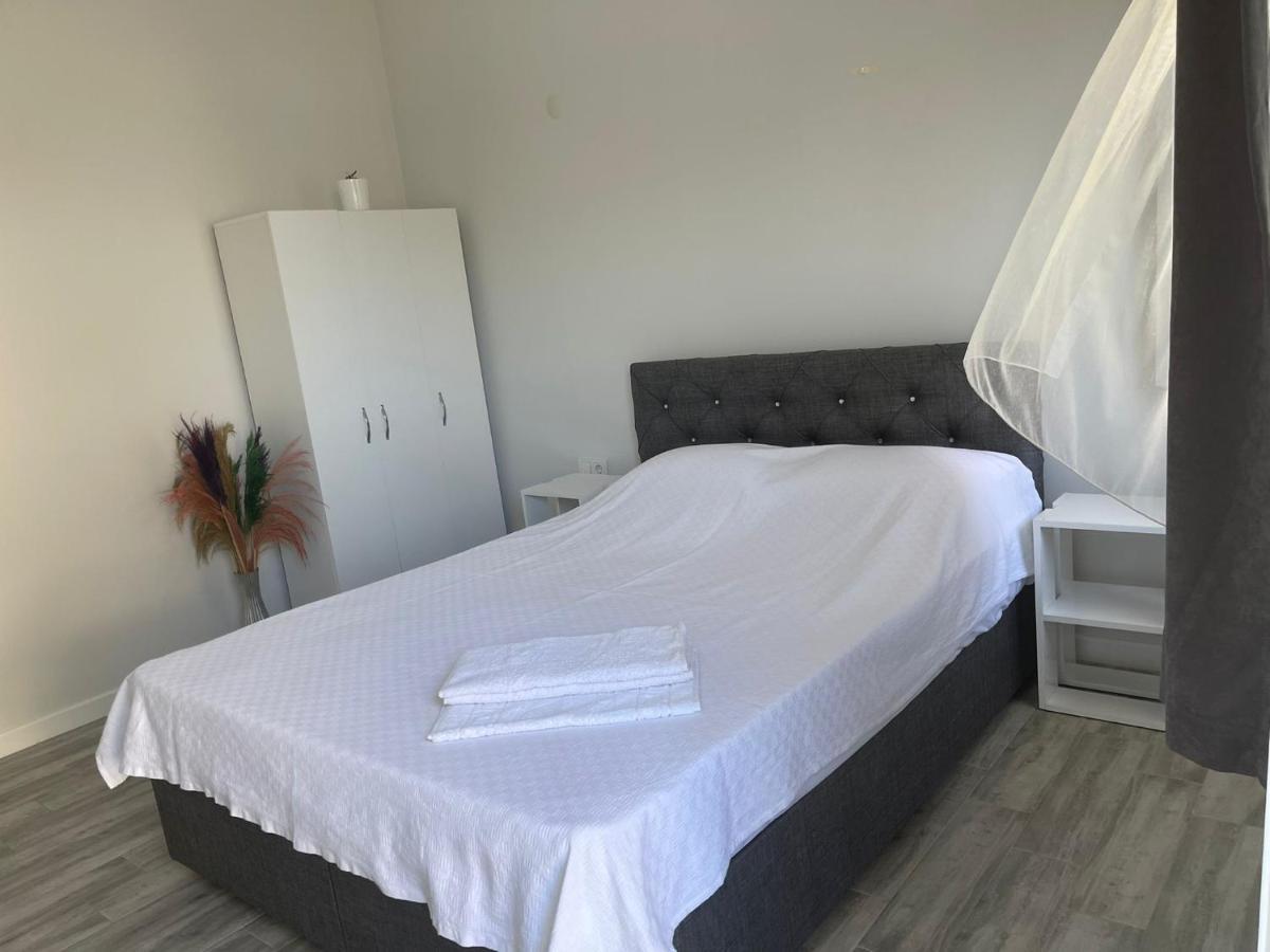 Merlin Apart Otel Karaburun  Εξωτερικό φωτογραφία
